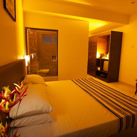 Longuinhos Beach Resort Colva Ngoại thất bức ảnh