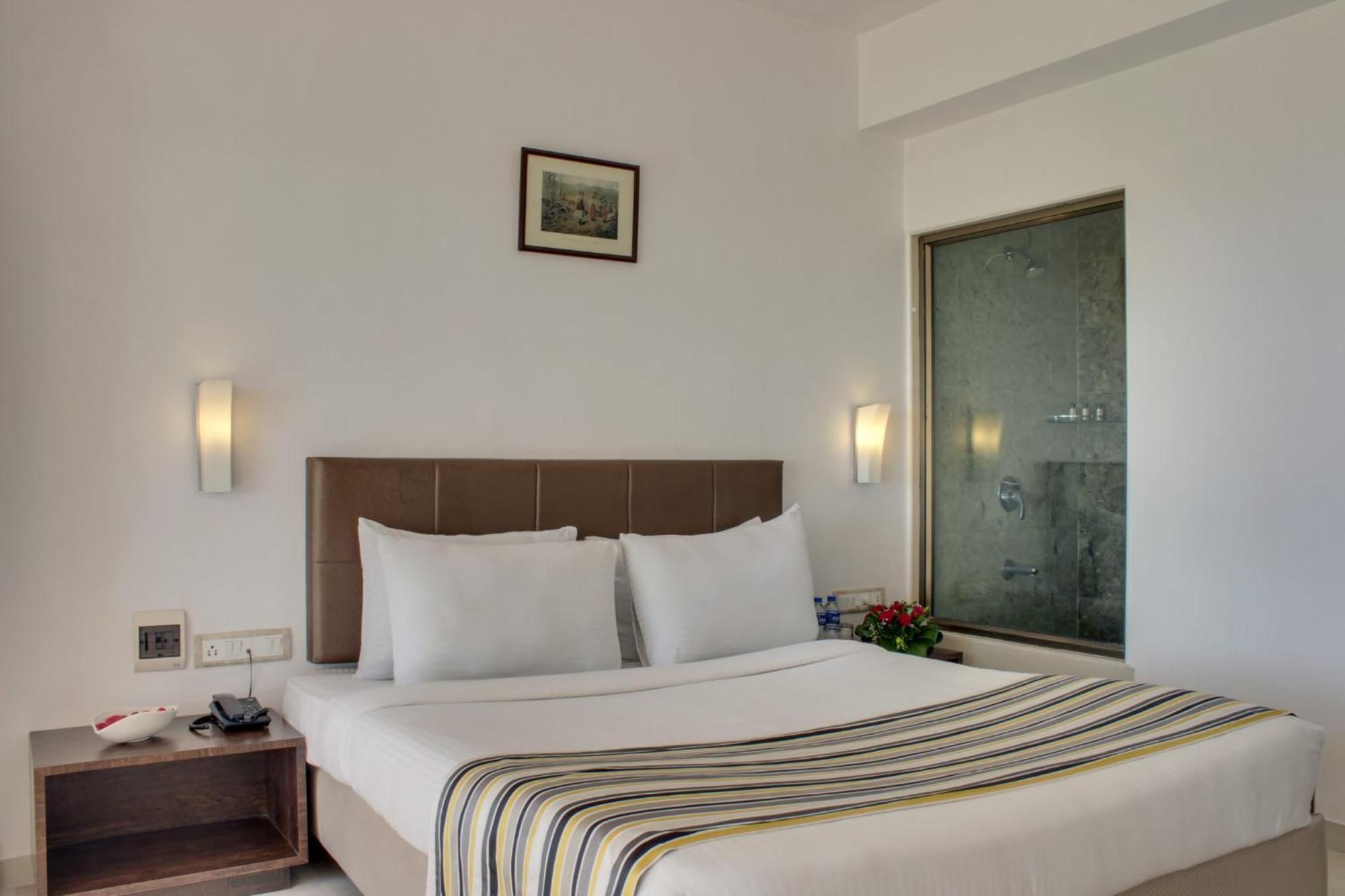 Longuinhos Beach Resort Colva Ngoại thất bức ảnh