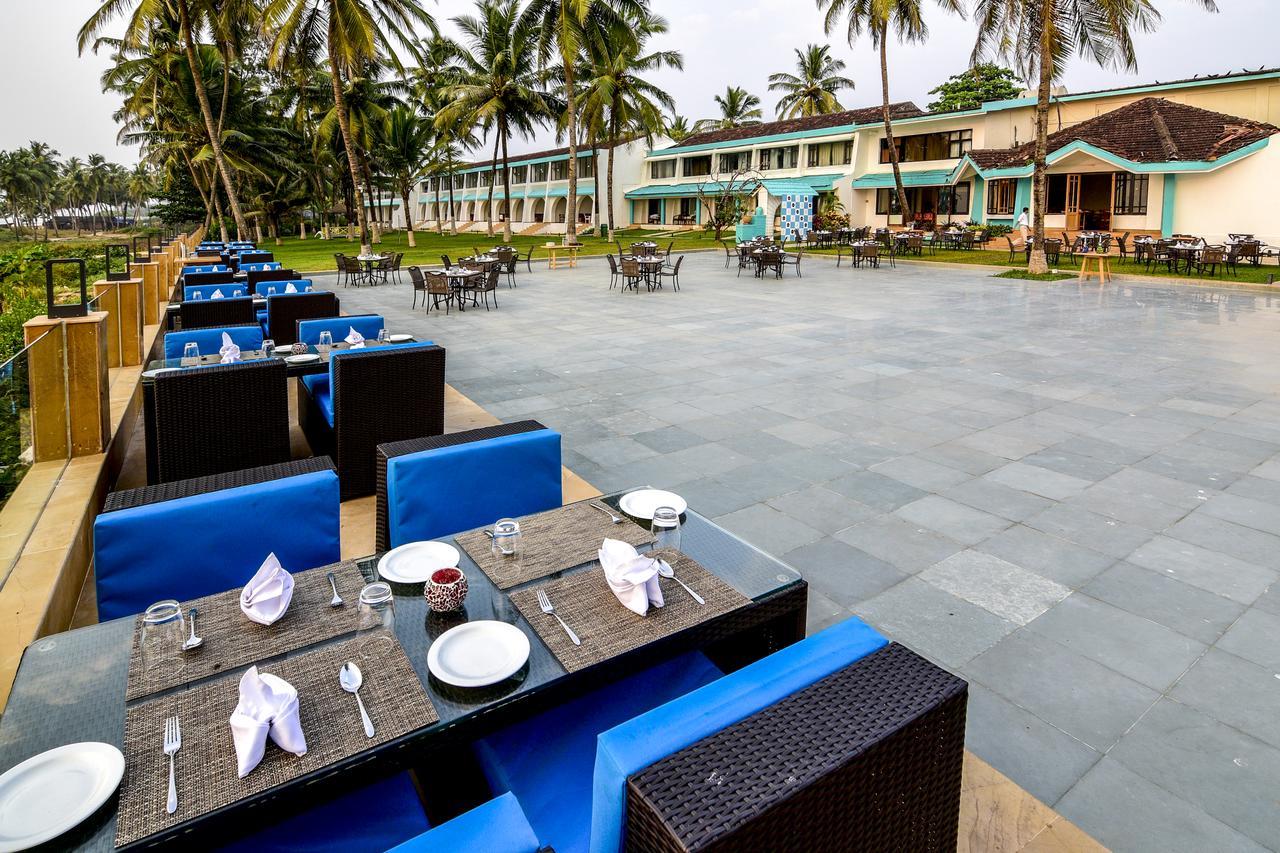 Longuinhos Beach Resort Colva Ngoại thất bức ảnh