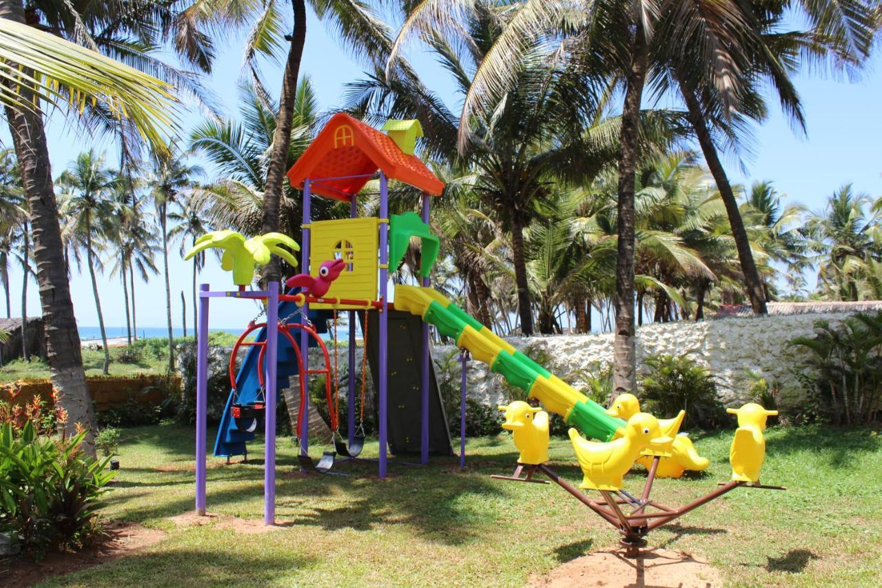Longuinhos Beach Resort Colva Ngoại thất bức ảnh