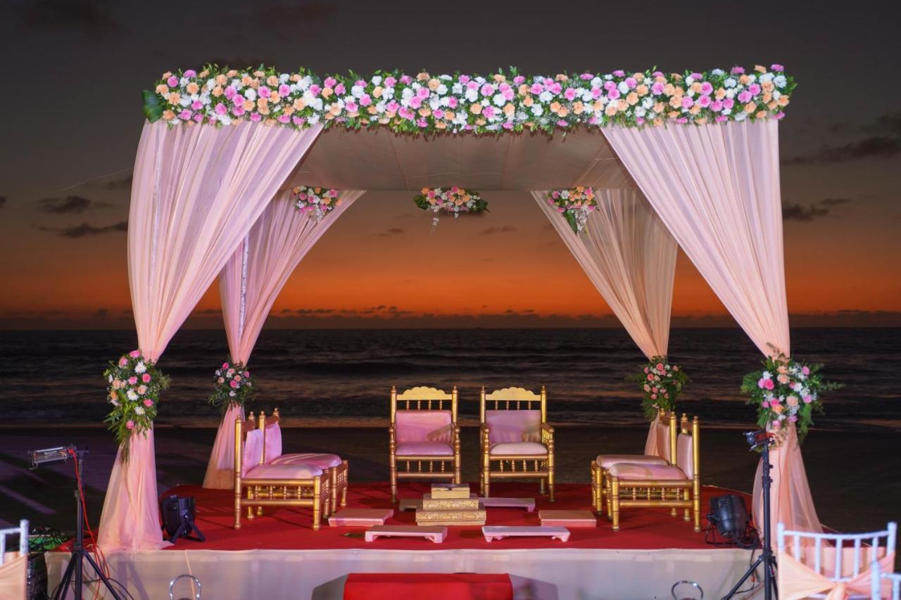 Longuinhos Beach Resort Colva Ngoại thất bức ảnh